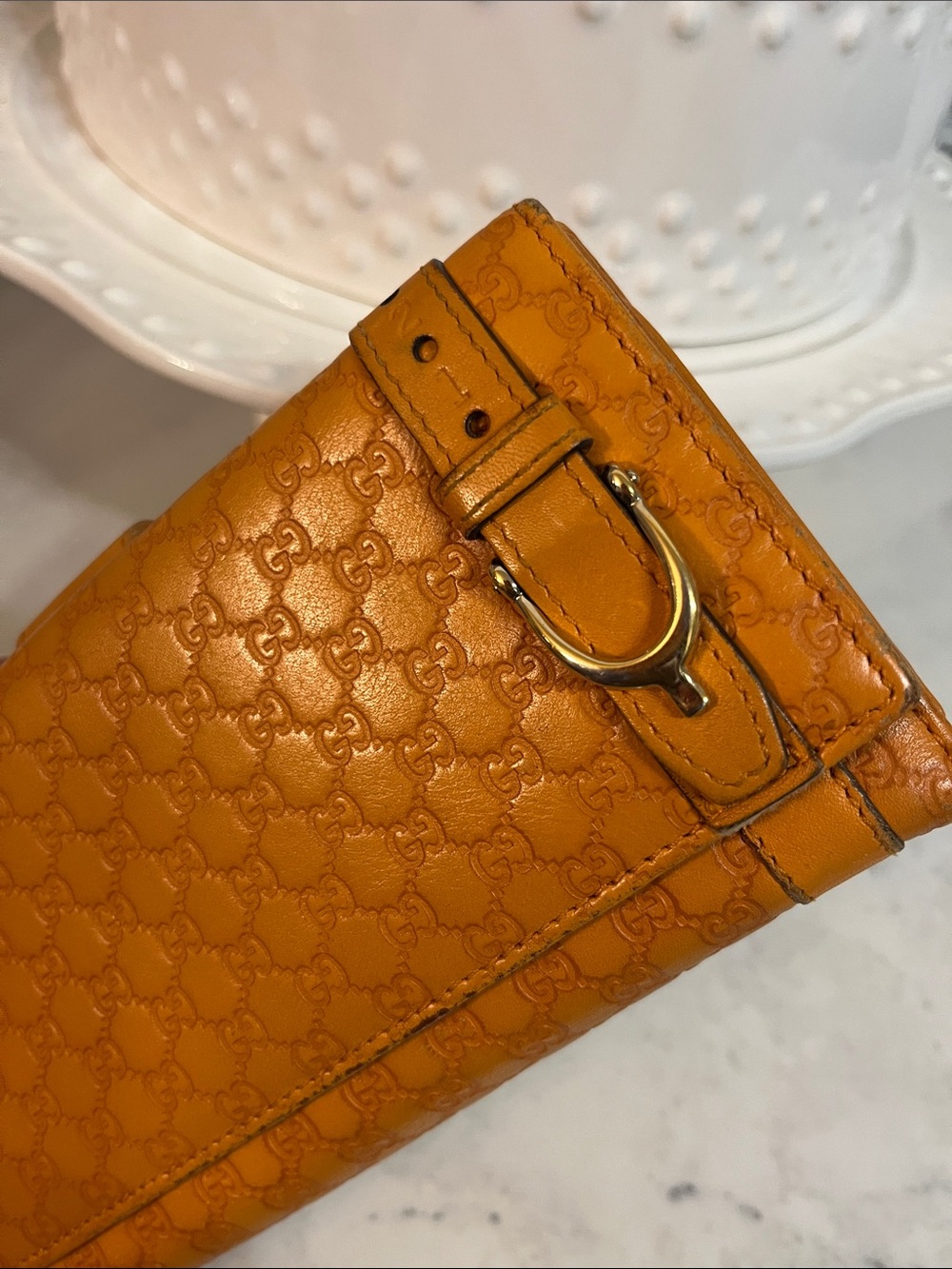 Gucci Orange Embossed GG Leather Wallet with Gold D-Ring - Picture 3 of 11